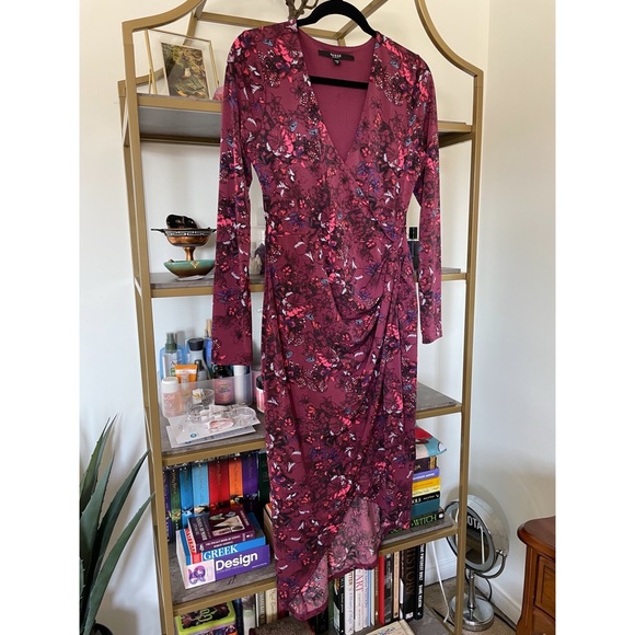 GUESS wrap style dress - Picture 3 of 3